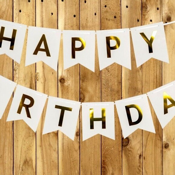 🌺 Gold Unicorn Cupcake Toppers & Classic Happy Birthday Banner - Picture 4 of 6